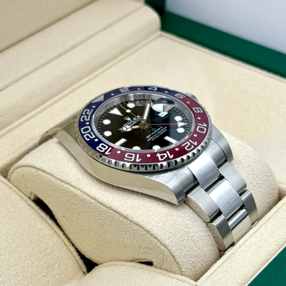Rolex GMT-Master II Pepsi Oyster